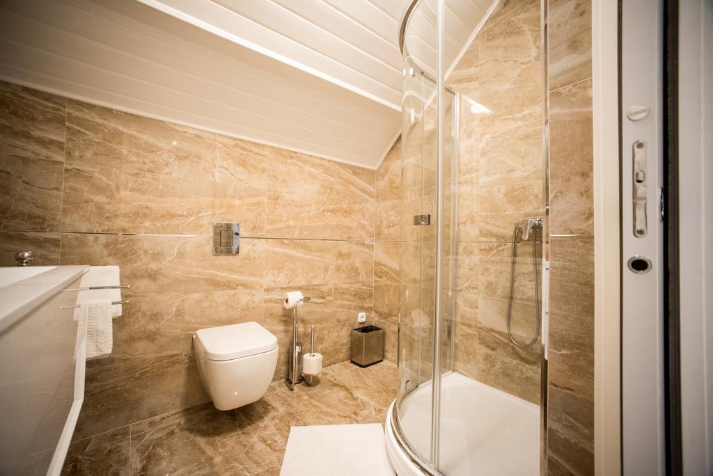 Barcza Vendeghaz Hotel บาลาตอนฟือเรด ภายนอก รูปภาพ